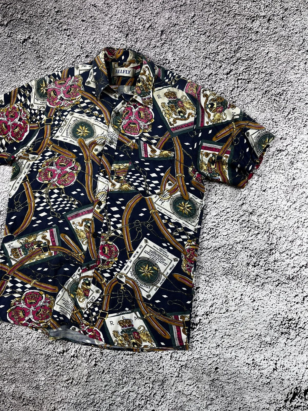 Vintage Vintage Y2K luxury Hawaiian Shirt surf streetwear Size US M / EU 48-50 / 2 - 3 Thumbnail