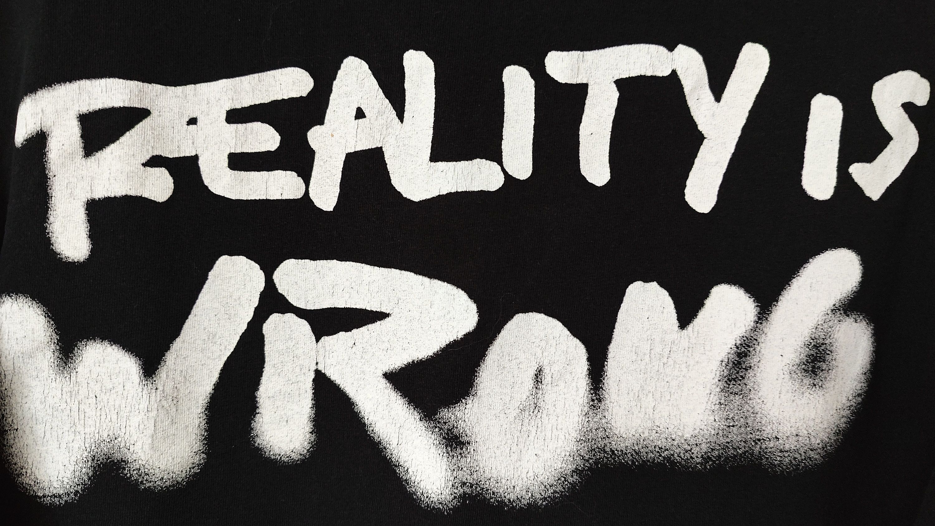 Band Tees Tupac Shakur x Chi Modu Reality is Wrong Y2K Photo Tshirt Size US M / EU 48-50 / 2 - 6 Thumbnail