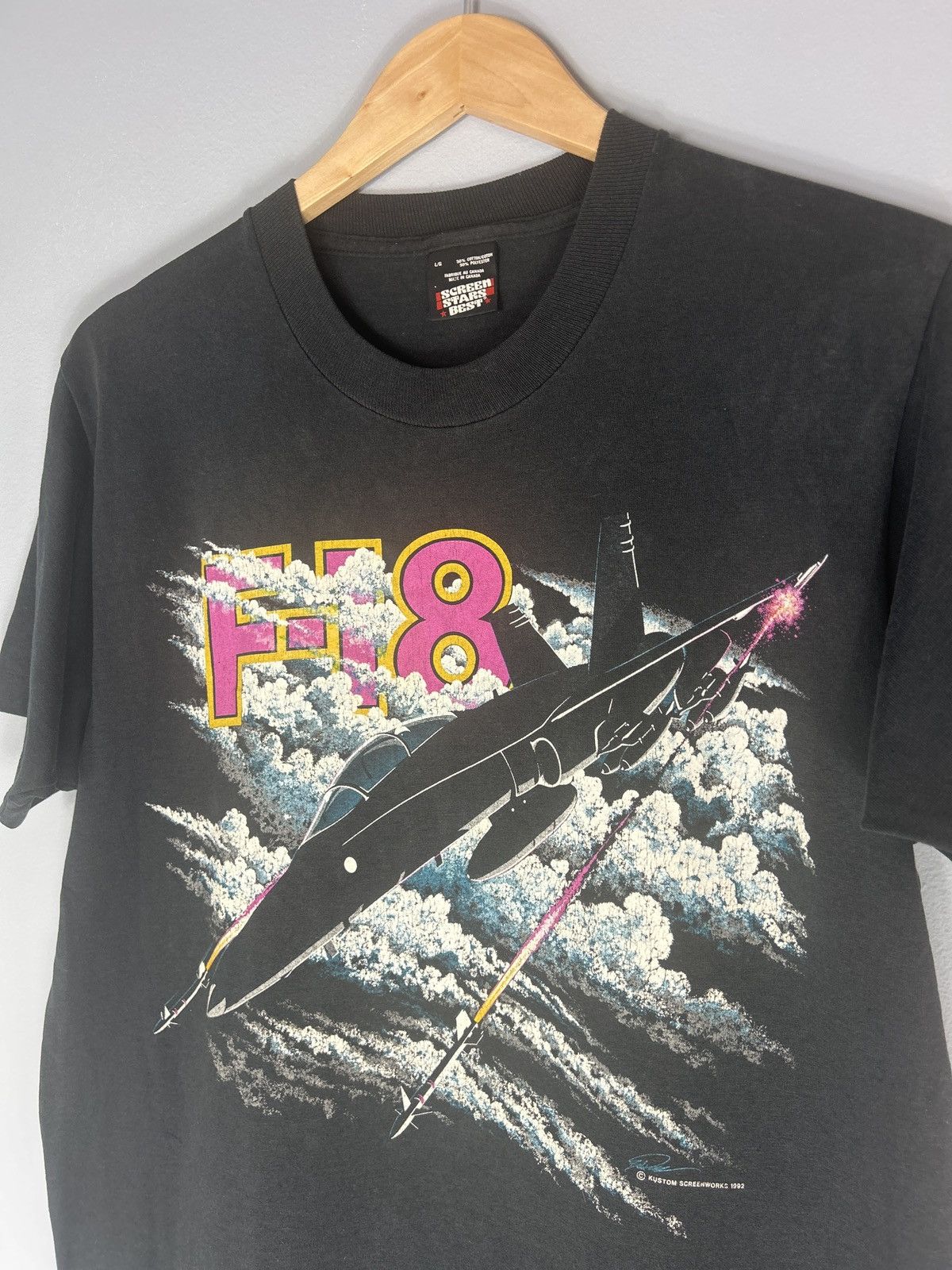 Vintage Vintage 1992 F-18 Fighter Jet Tee Size US L / EU 52-54 / 3 - 2 Thumbnail