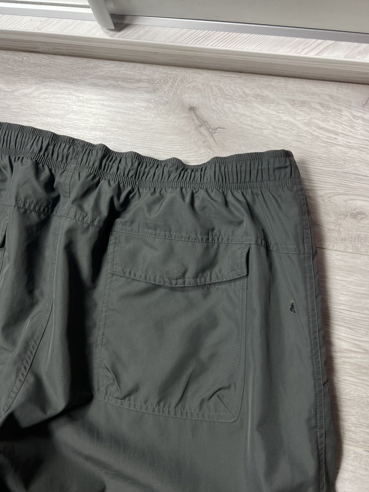 Nike Vintage Nike Air Big Logo Nylon Track Pants (Sweatpants) Size US 40 / EU 56 - 15 Thumbnail