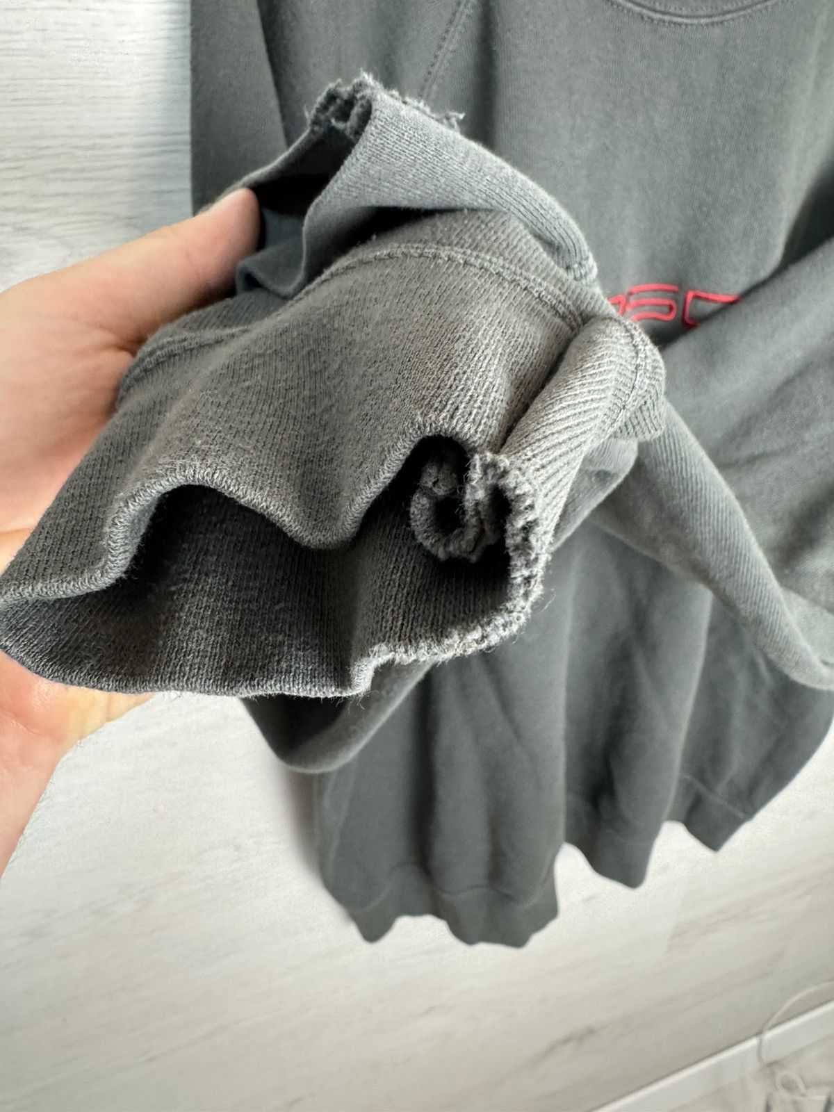 Vintage Vintage Porsche Grey Crewneck Sweatshirt Size US XXL / EU 58 / 5 - 8 Thumbnail