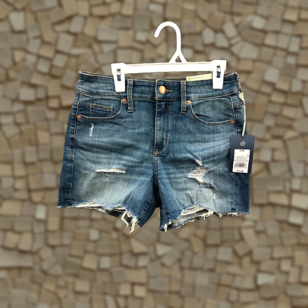 Vintage Universal Thread High Rise Shorts Womens Size 2 Dark Wash Blue Denim Jeans Size 26" / US 2 / IT 38 - 1 Thumbnail