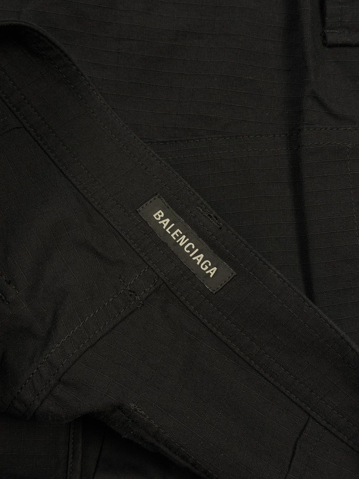 Balenciaga FW21 GAMER CARGO SHORTS Size US 30 / EU 46 - 5 Thumbnail