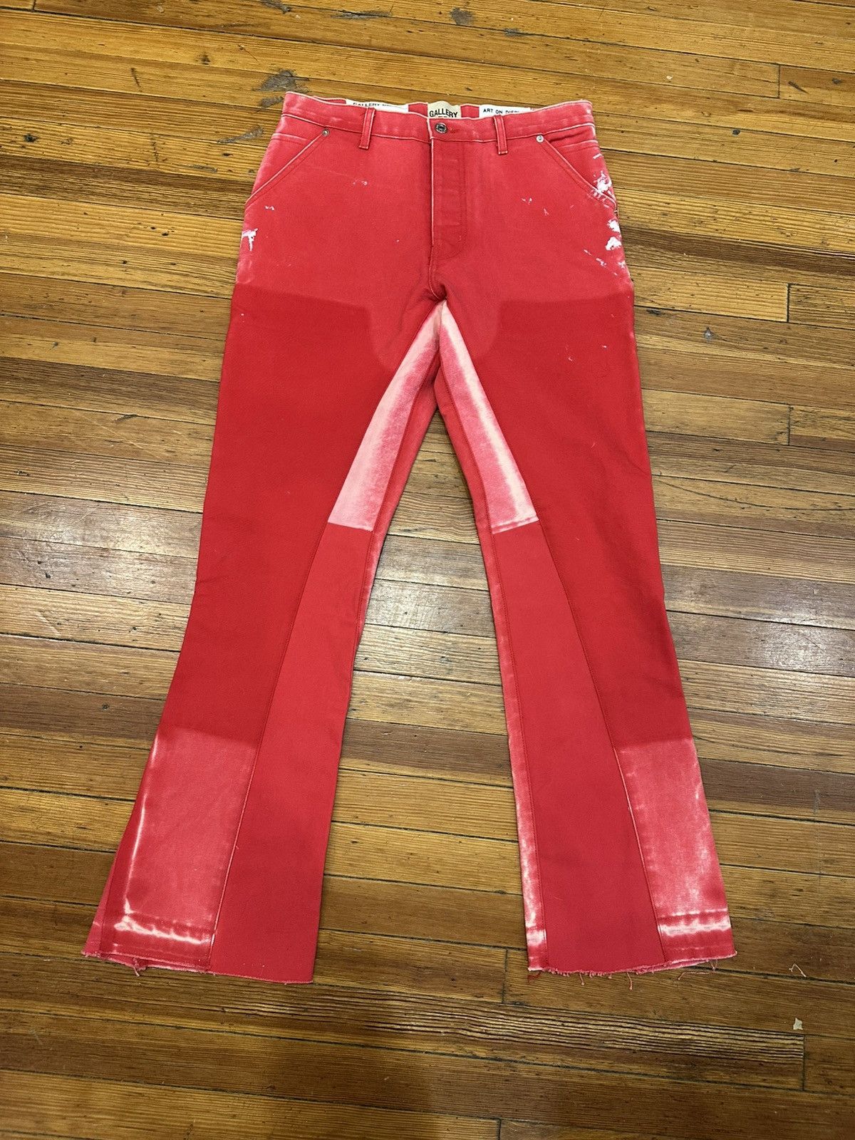 Gallery Dept. Carpenter Flairs - Red