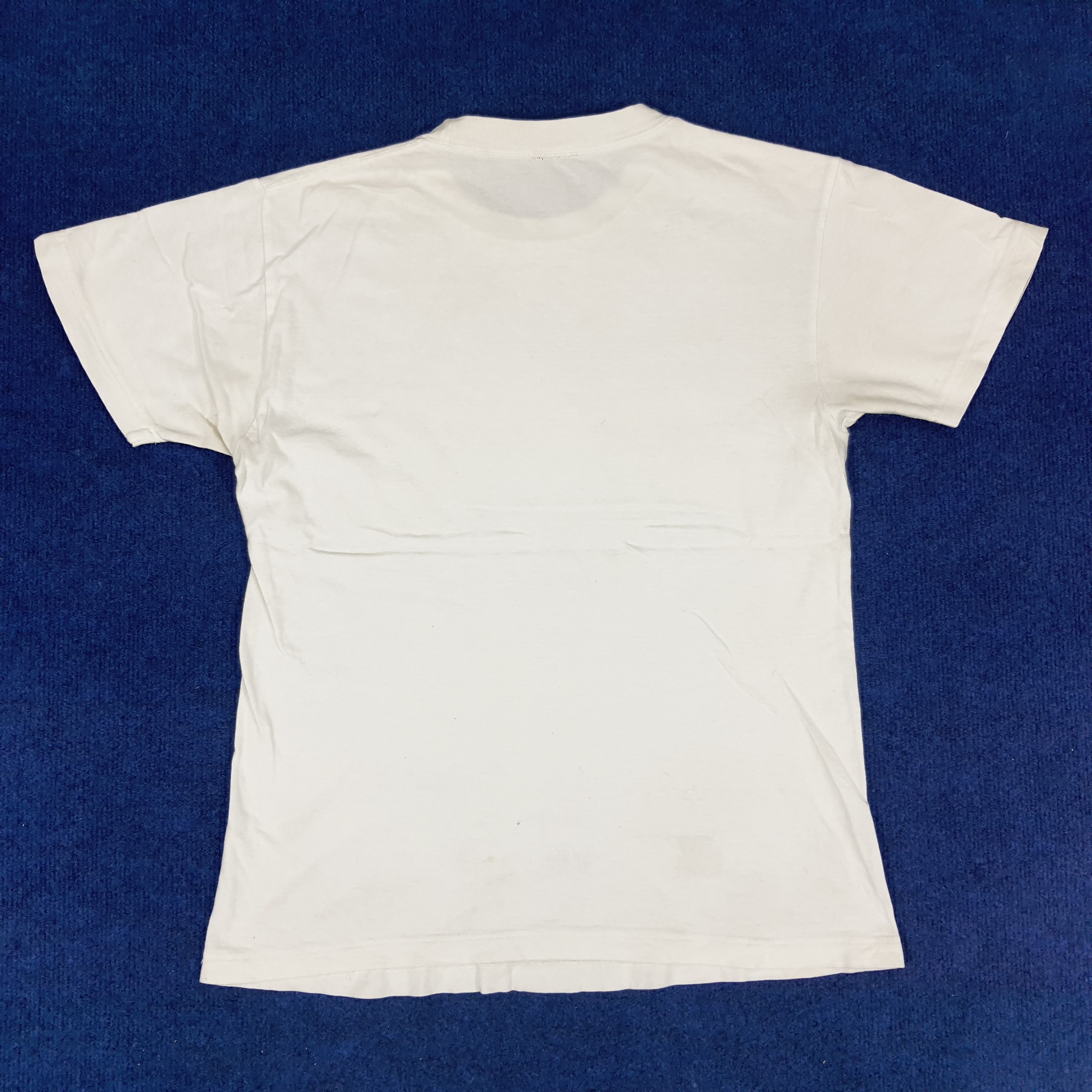 Vintage 90s Original Vintage CG Design Photo Picture T-shirt C126N14 Size US M / EU 48-50 / 2 - 3 Thumbnail