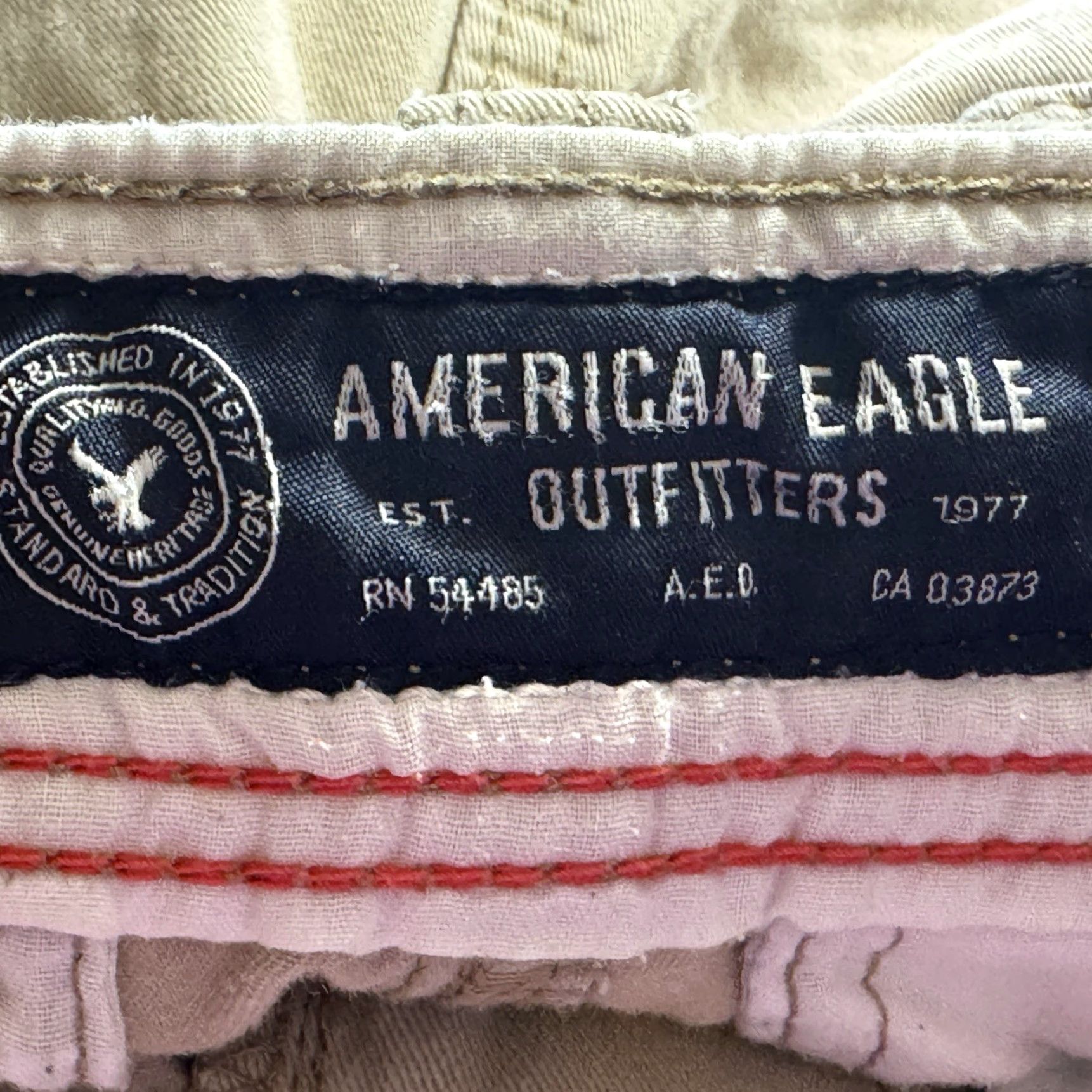 American Eagle Outfitters American Eagle Cargo Shorts Mens 28 Light Khaki Tan 100% Cotton 10 Inseam Size US 28 / EU 44 - 5 Thumbnail