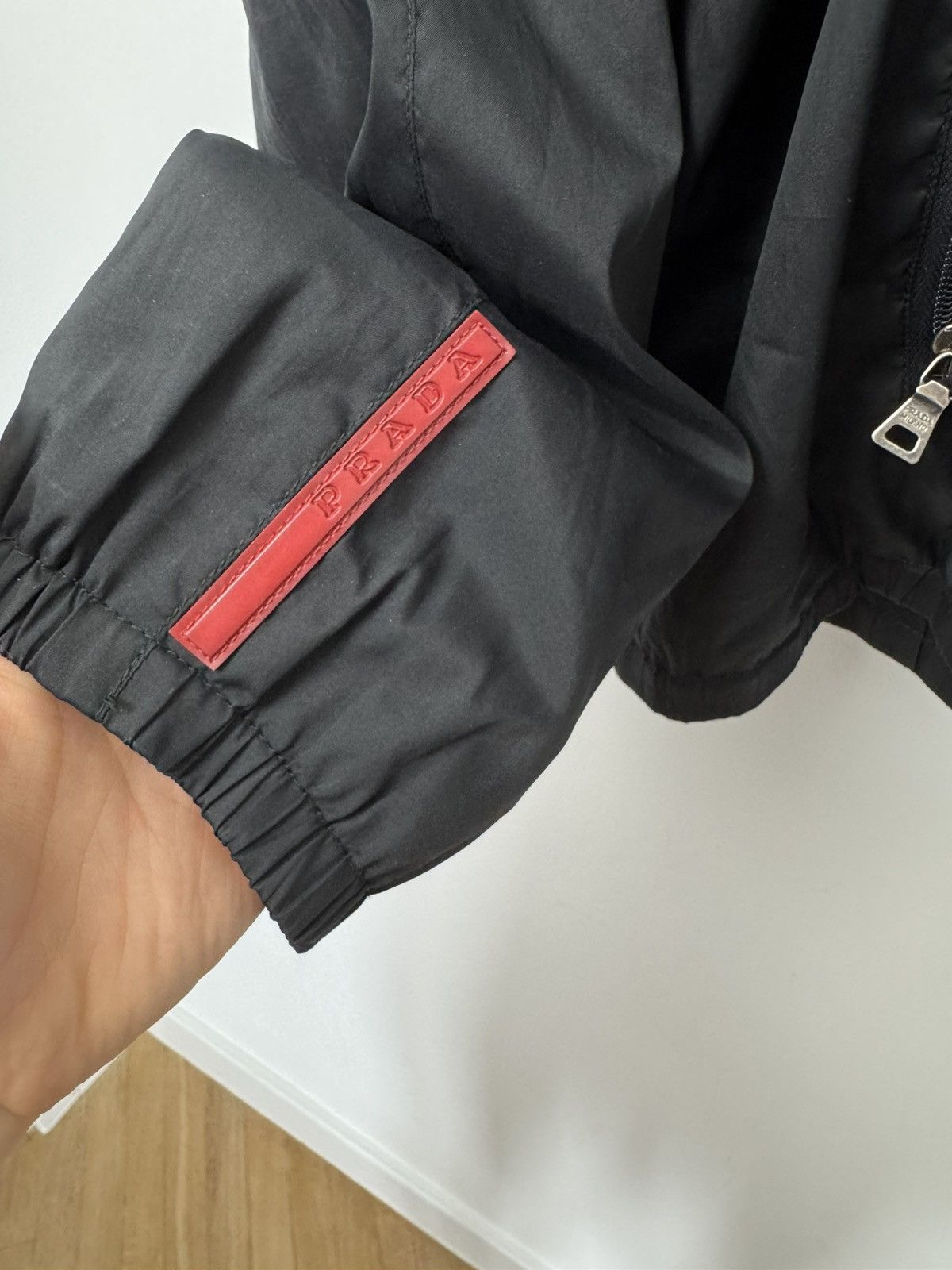 Prada Prada Red Tab Vintage Light Jacket Nylon Sport Designer Y2k Size US M / EU 48-50 / 2 - 5 Thumbnail