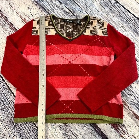 Express Vintage Express Wool Red and Pink Sweater with Plaid Accents Size M / US 6-8 / IT 42-44 - 7 Thumbnail
