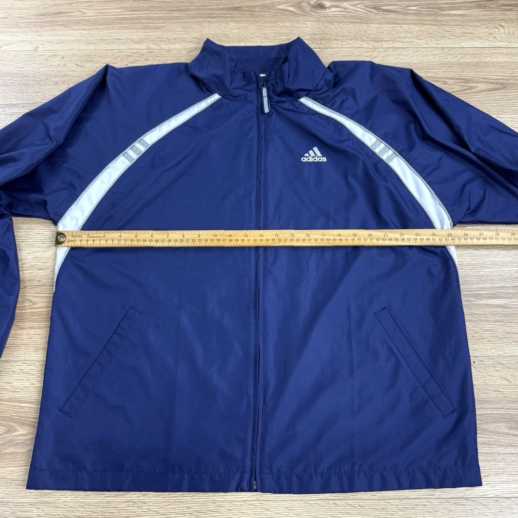 Adidas VINTAGE Adidas Track Jacket Mens Large Blue White Silver Striped Activewear L Blue Striped 90s Mens Size US L / EU 52-54 / 3 - 6 Thumbnail