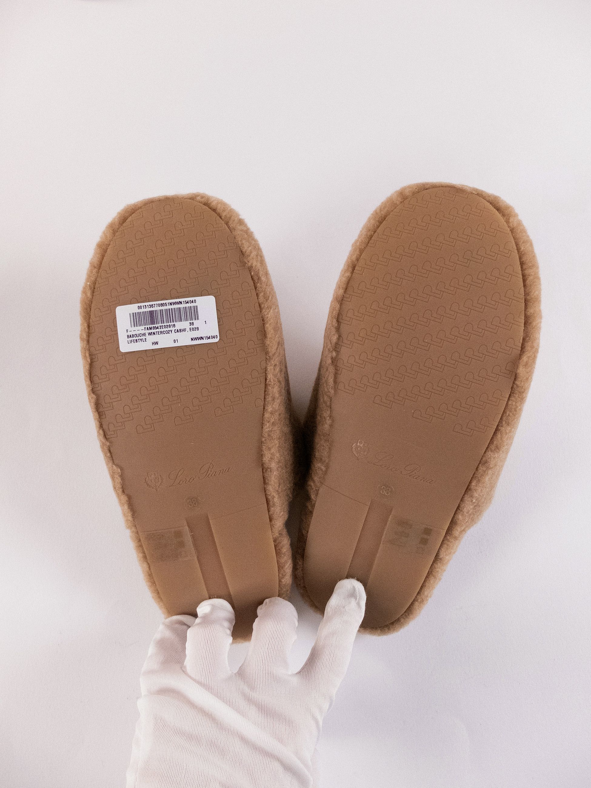 Loro Piana LORO PIANA Wintercozy cashfur beige cashmere slippers Size US 8 / IT 38 - 5 Thumbnail