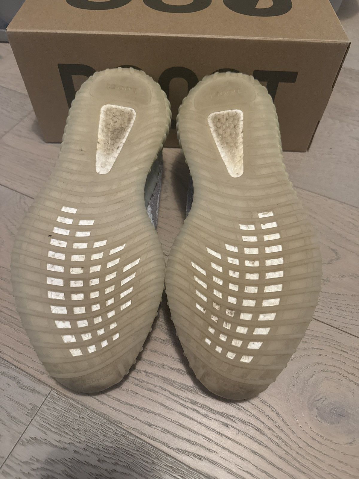 Adidas YEEZY BOOST 350 V2 B37571 Blue Tint Size US 12.5 / EU 45-46 - 5 Thumbnail