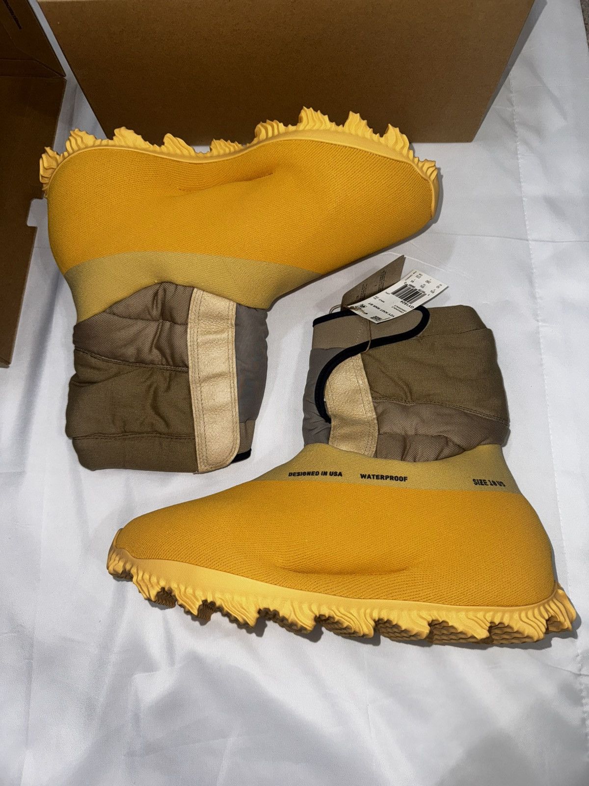 Yeezy Adidas Yeezy Knit RNR Boot Size US 10 / EU 43 - 2 Thumbnail