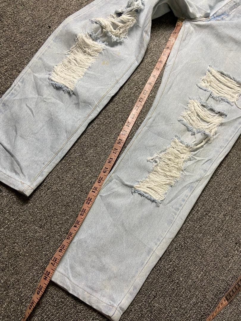 Levi's Levis 550 Relaxed Fit Distressed Ripped Jeans (197) Size US 31 - 6 Thumbnail