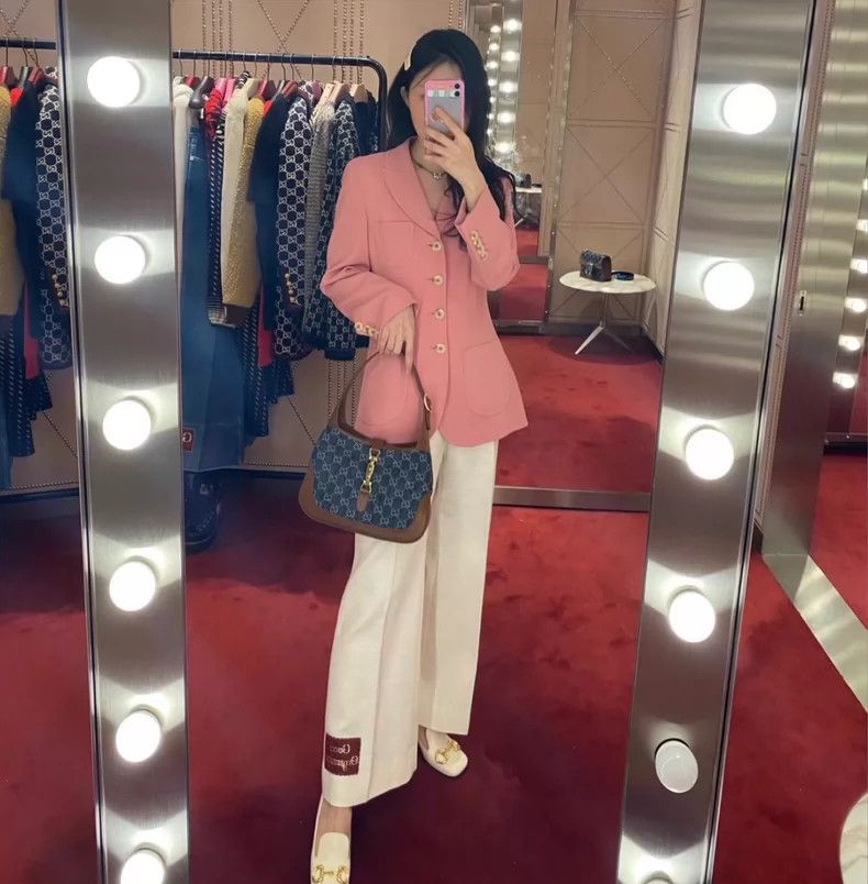 Gucci Gucci Pink suit Size 38R - 7 Thumbnail