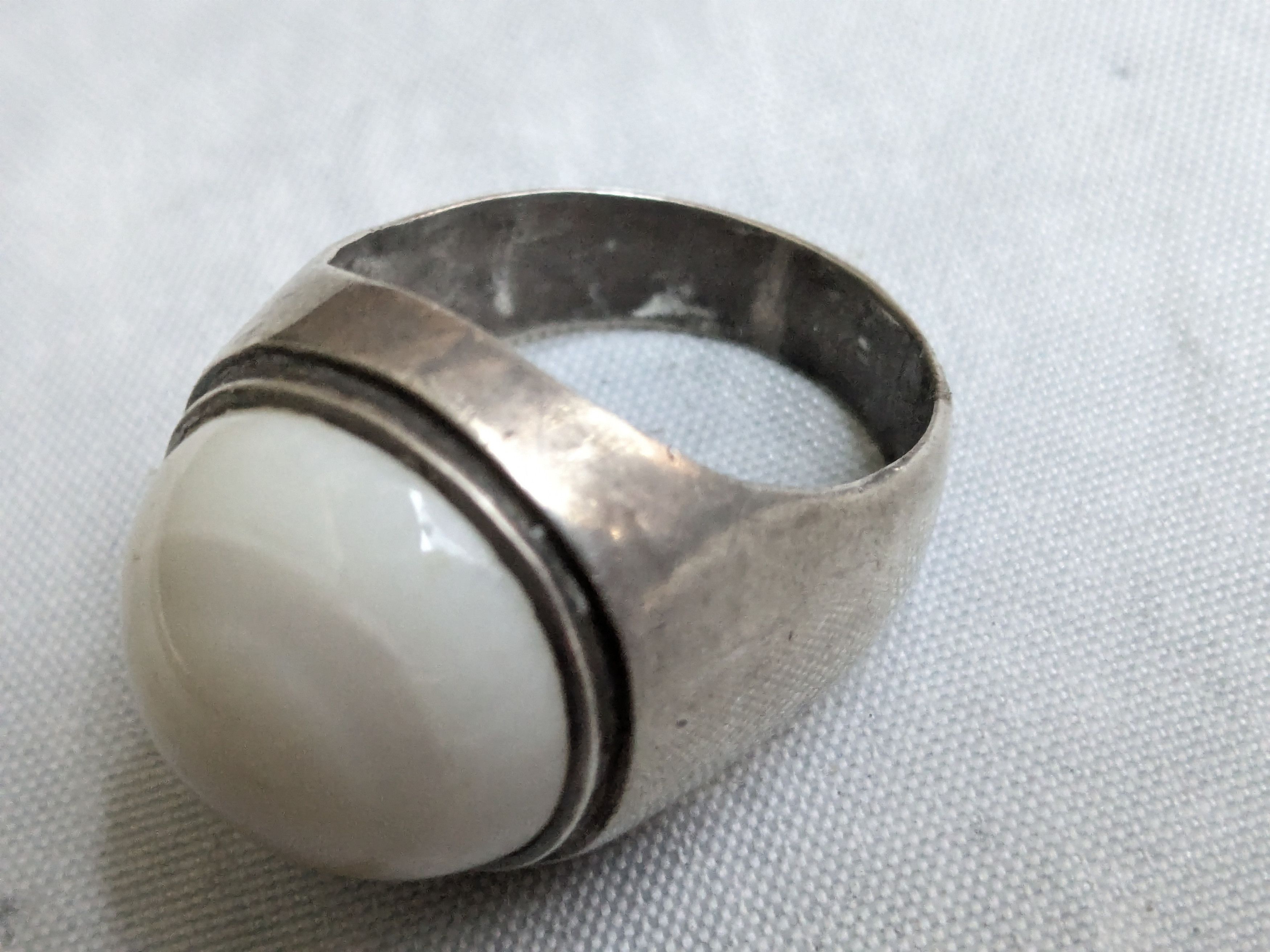 Jewelry Vintage .900 Silver Ring White Agate Round Cabochon 15.5 Size ONE SIZE - 7 Thumbnail