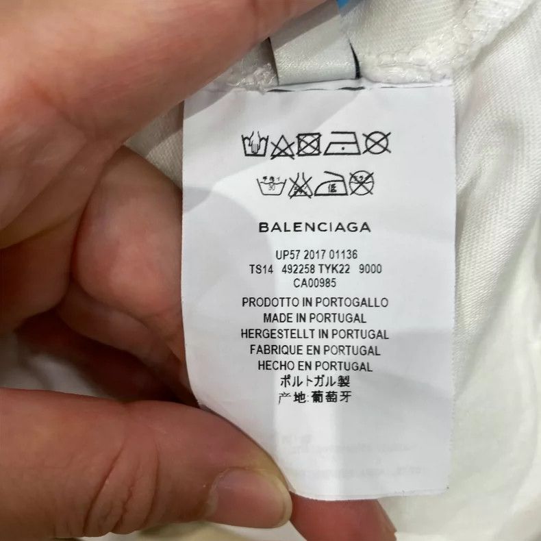 Balenciaga Balenciaga White Rainbow Letter Short Sleeve Size US M / EU 48-50 / 2 - 5 Thumbnail