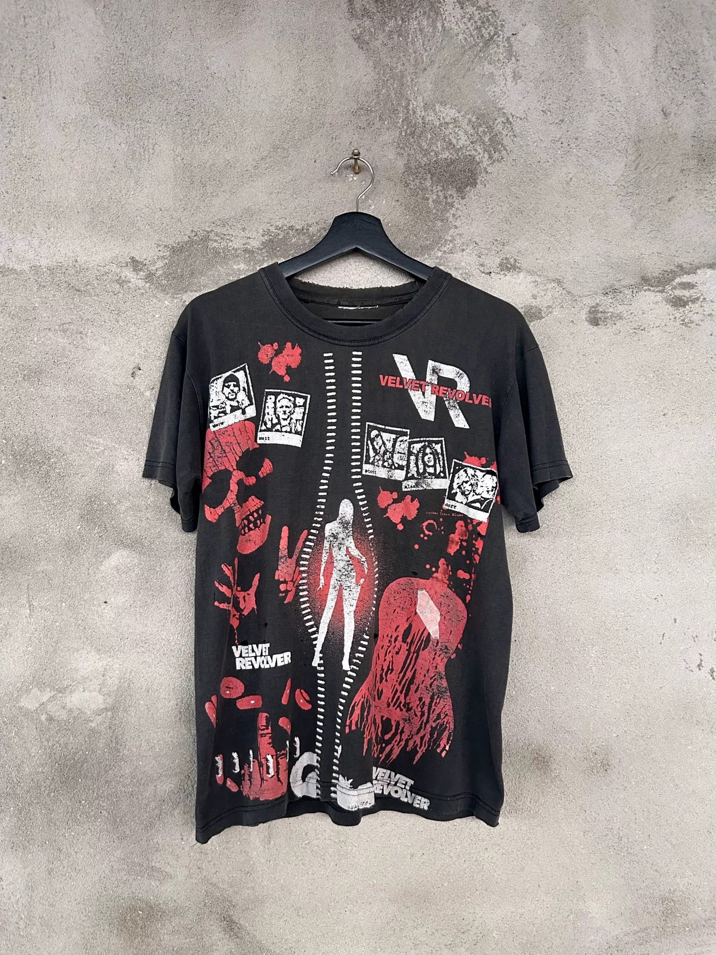 Vintage Vintage 90s Velvet Revolver Band Tee Size US M / EU 48-50 / 2 - 1 Thumbnail