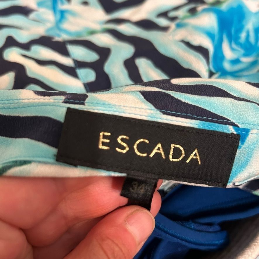 Escada Escada Silk Blouse IT 34 US 4 Blue Abstract Print Gold Butto Size S / US 4 / IT 40 - 4 Thumbnail