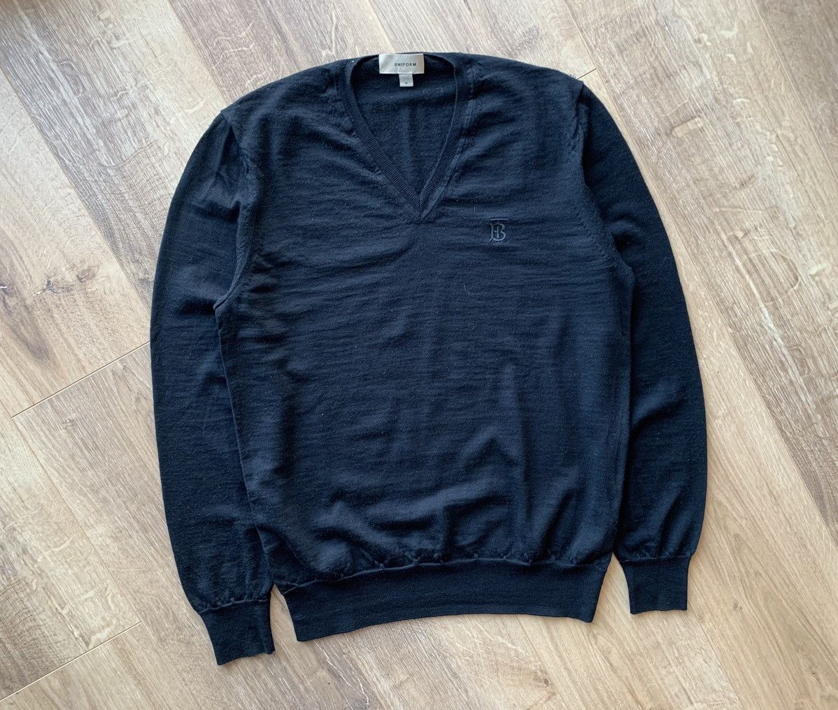 Burberry Burberry merino wool V-neck sweater Size US M / EU 48-50 / 2 - 2 Thumbnail