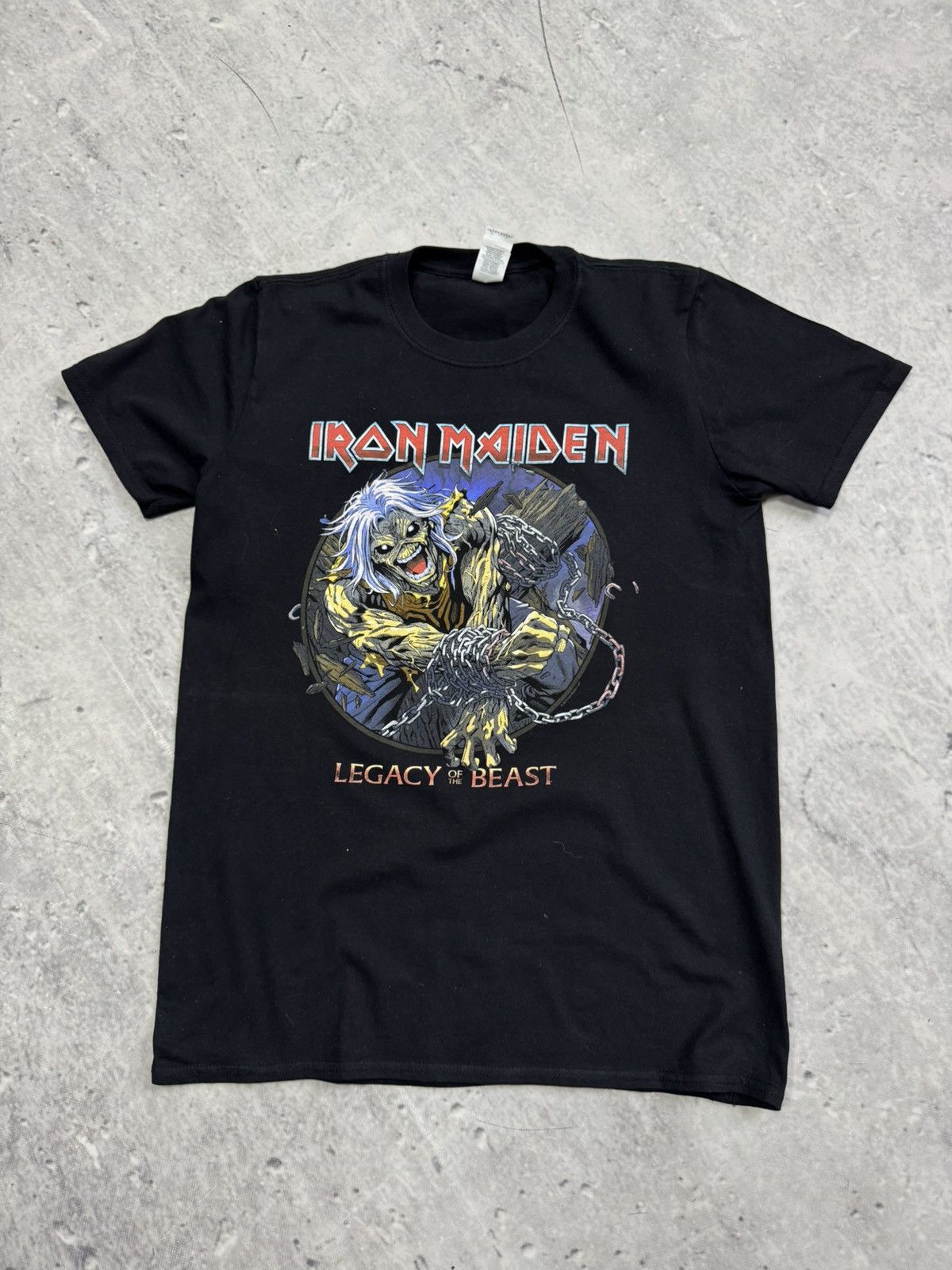 Iron Maiden Gildan Iron Maiden big logo Legacy tee Size US M / EU 48-50 / 2 - 1 Thumbnail