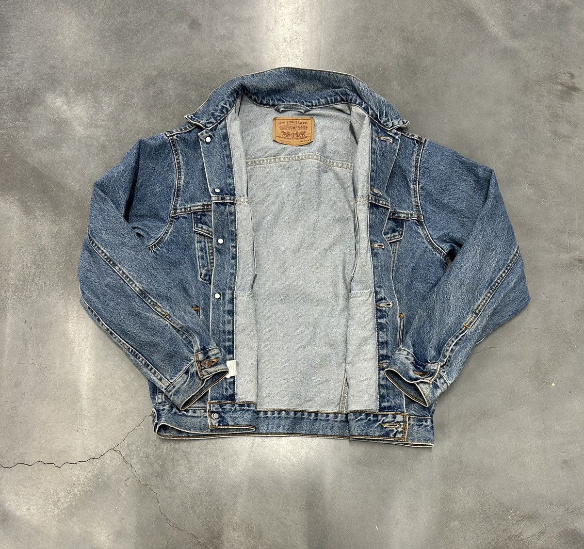 Levi's × Vintage Vintage 1997 Levi’s Denim Jacket Size US M / EU 48-50 / 2 - 2 Thumbnail