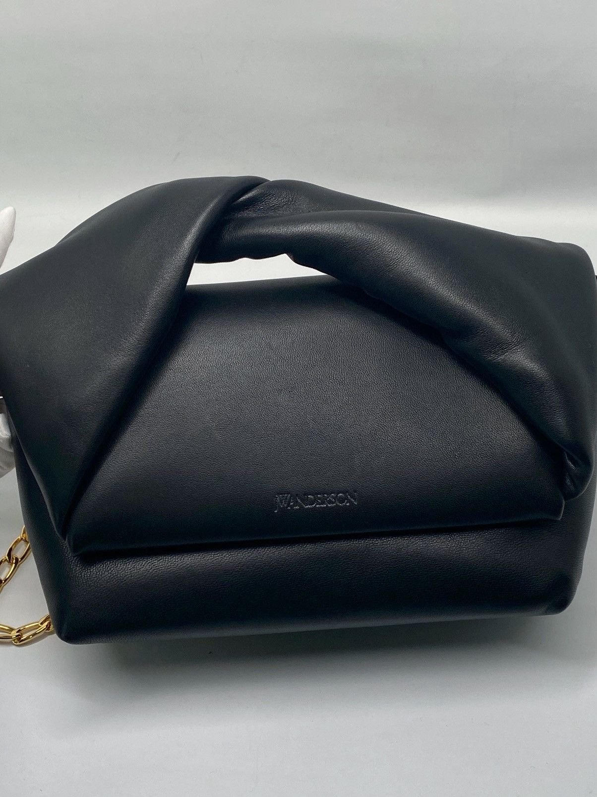 JW Anderson JW ANDERSON Twister midi leather shoulder bag Size ONE SIZE - 9 Thumbnail