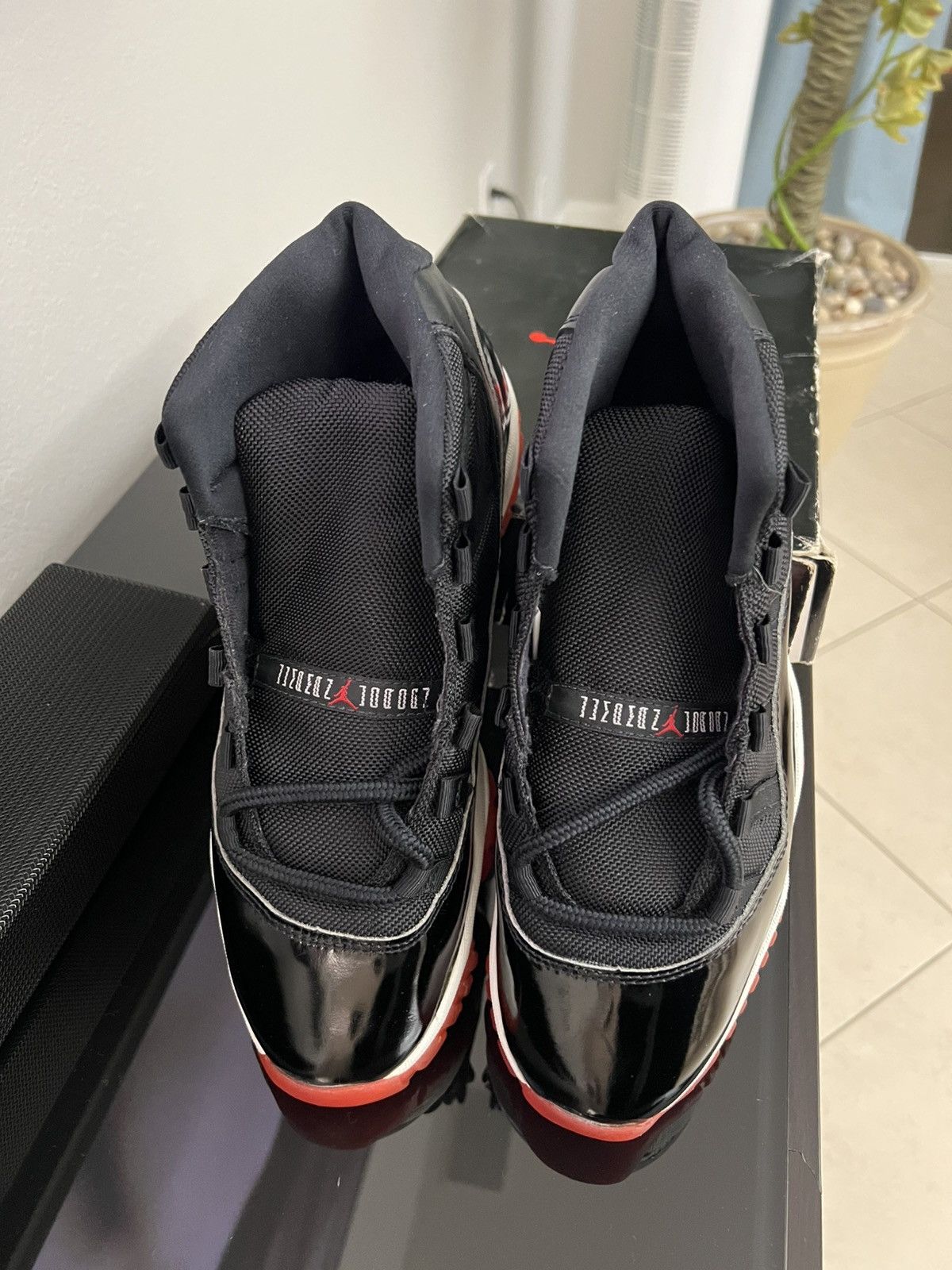 Jordan Brand Nike air jordan 11 bred 1996 OG Size US 8.5 / EU 41-42 - 4 Thumbnail