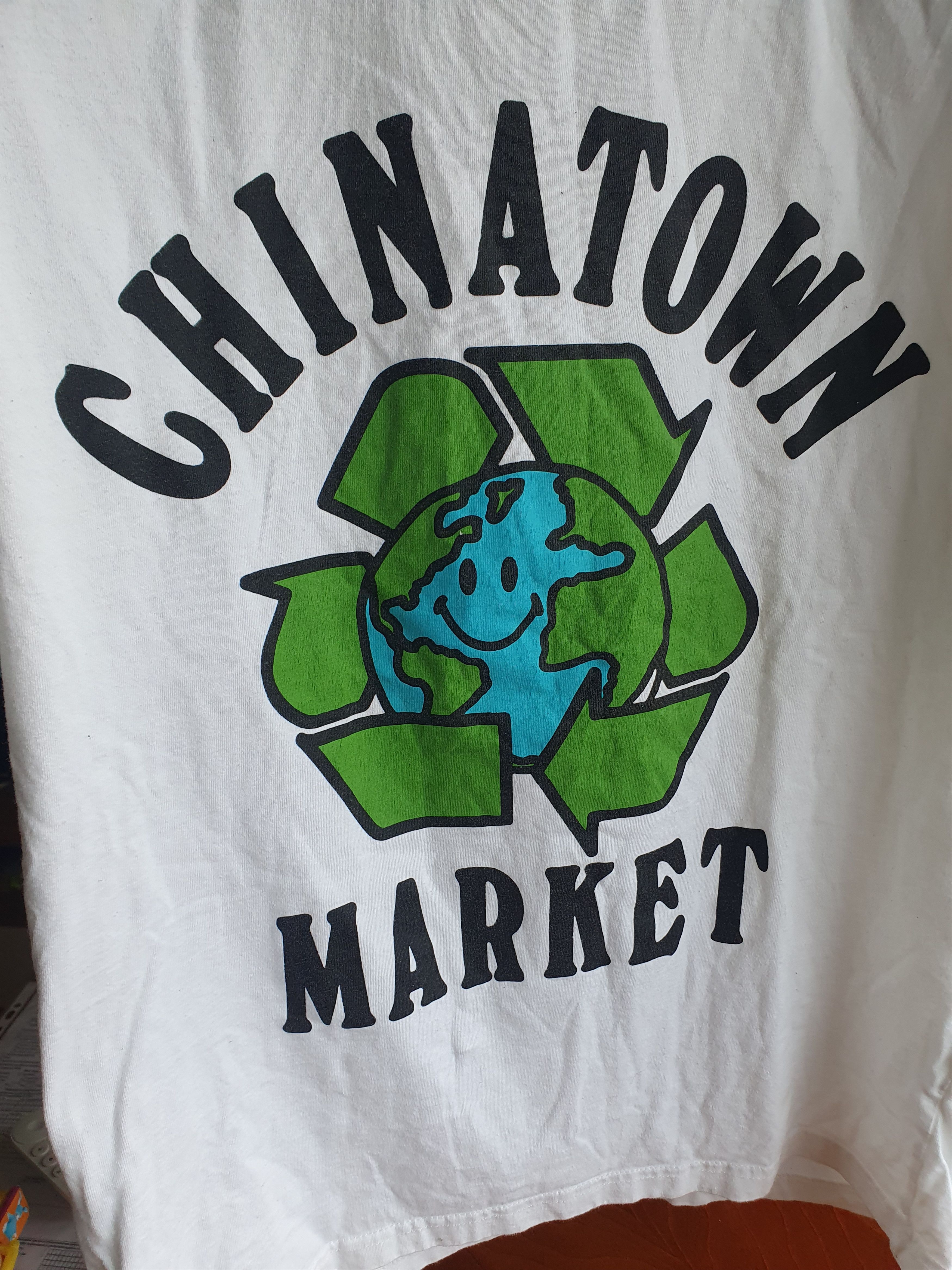Swagger Chinatown Market Recycle Global t-shirt sz L Size US L / EU 52-54 / 3 - 3 Thumbnail
