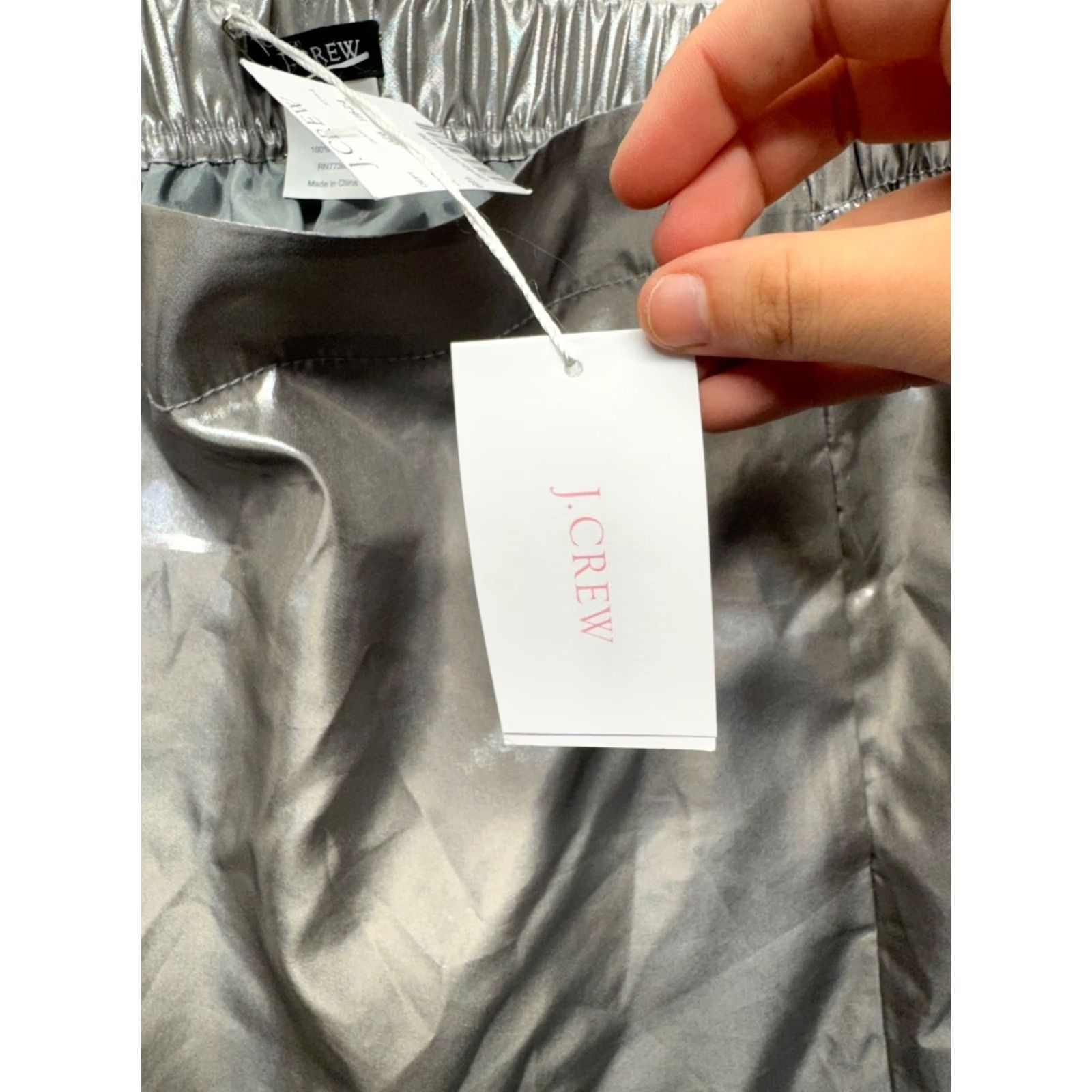 J.Crew J.CREW Metallic Silver Silk Blend Elastic Waist Mini Skirt Size 4 Women Size 27" / US 4 / IT 40 - 3 Thumbnail
