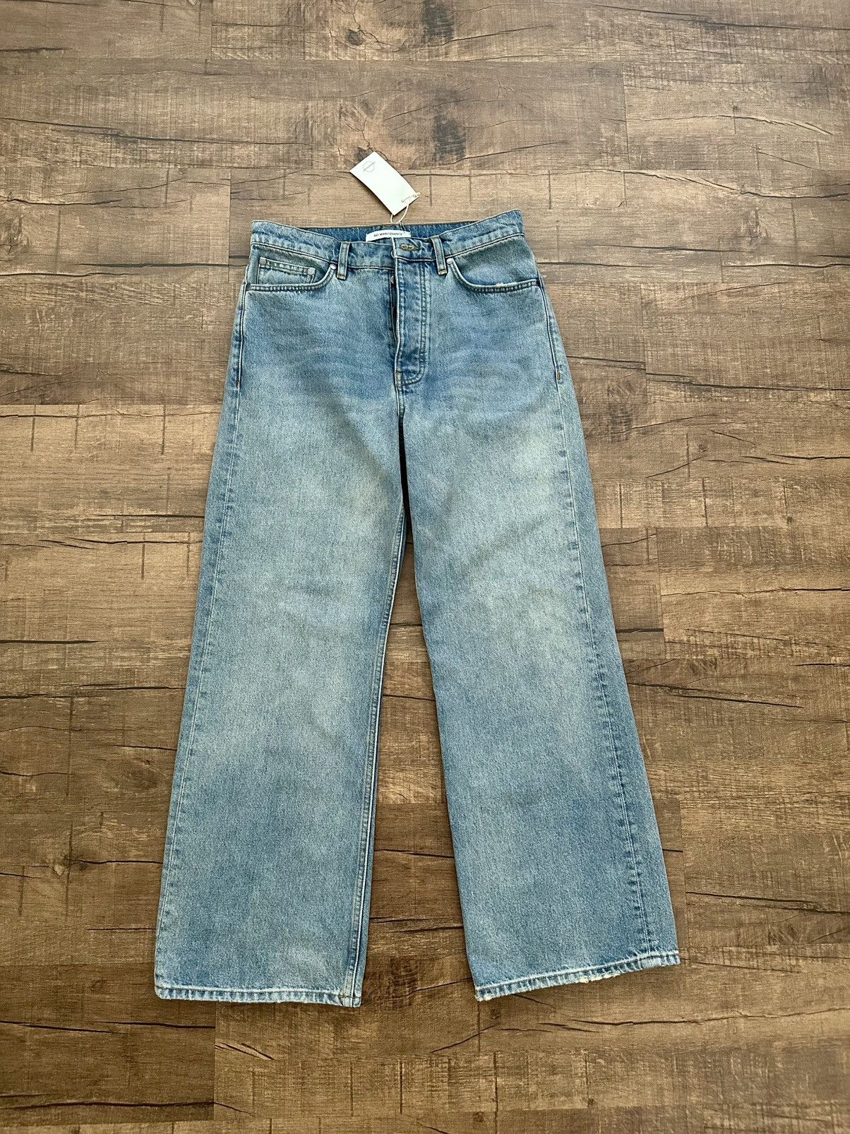 No Maintenance No Maintenance Light Wash Baggy Denim Size 30 (New 
