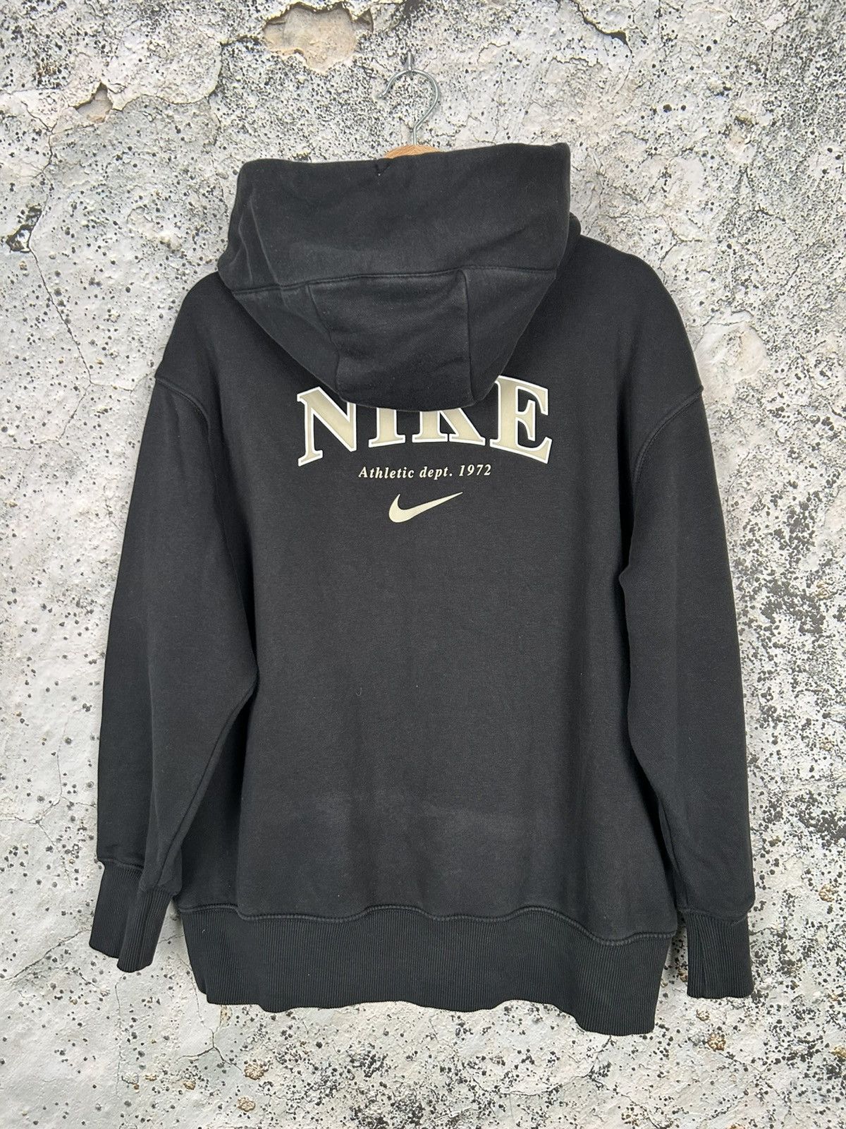 Nike Nike Black Zip Hoodie Oversize Streetwear Vintage Hype Skate Size US S / EU 44-46 / 1 - 1 Thumbnail