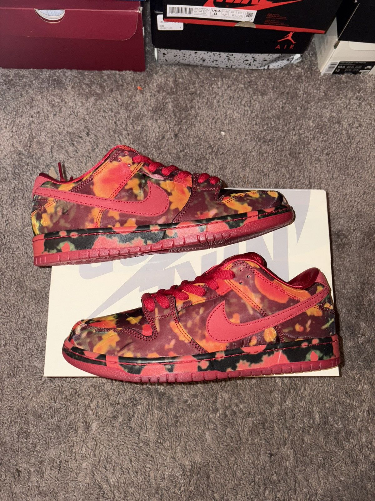 Nike Nike SB Dunk Low "Poppy Field" (2024) Size US 9 / EU 42 - 1 Thumbnail