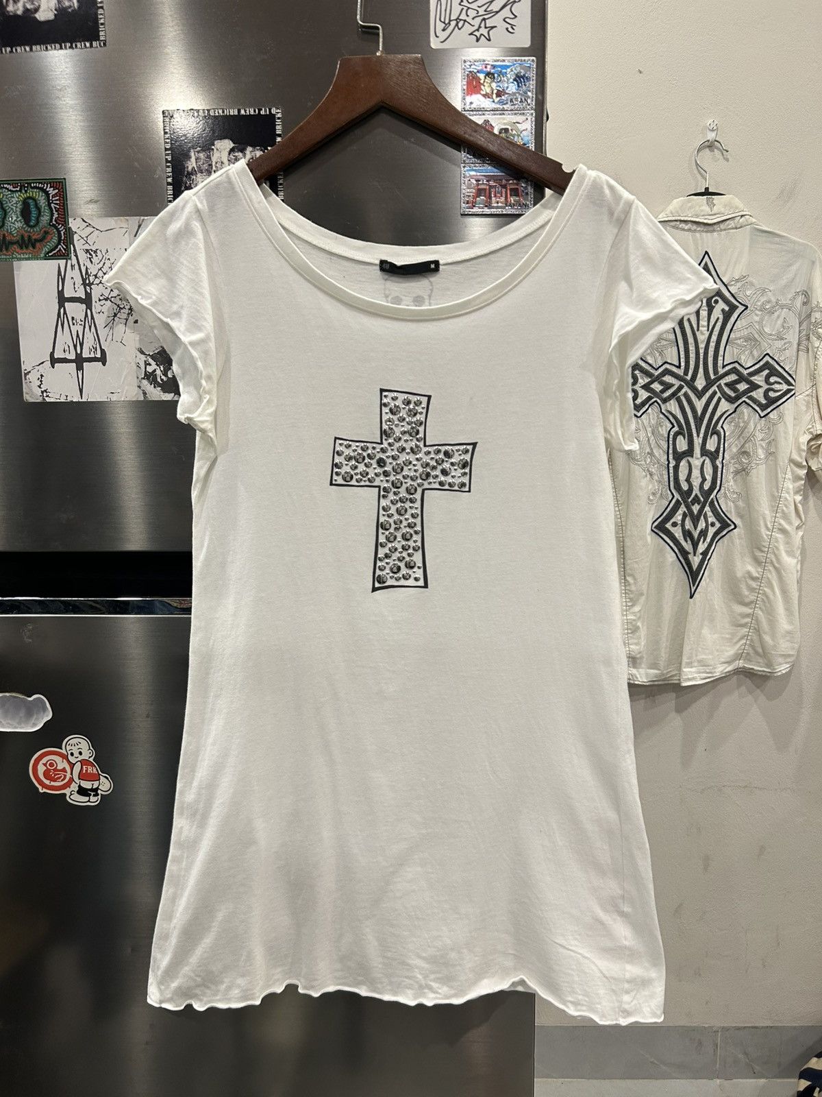Le Grande Bleu (L.G.B.) Bedrock x L.G.B white t-shirt undercover