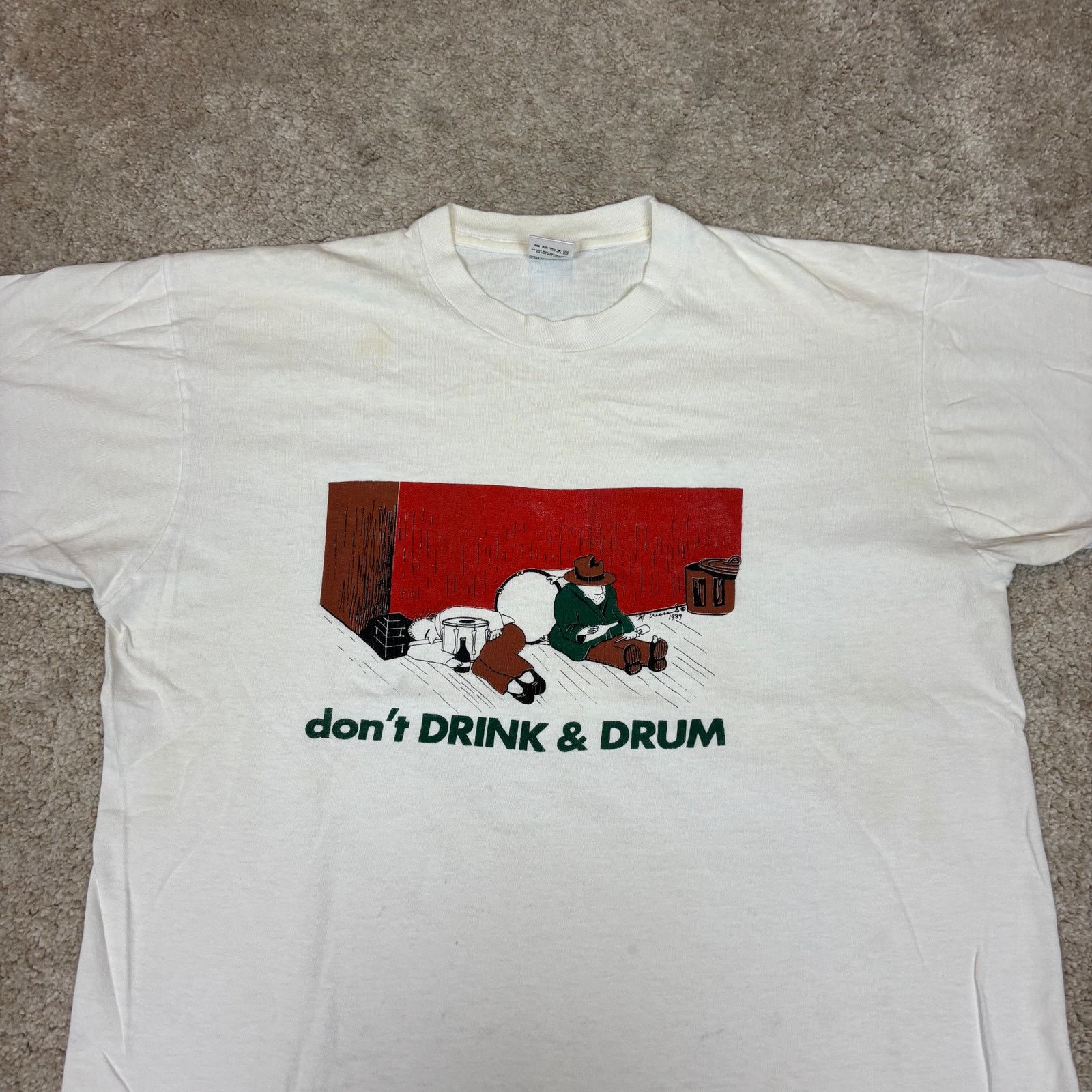 Vintage Vintage 1989 Don't Drink and Drum T Shirt Men's XL Drummer Size US XL / EU 56 / 4 - 2 Thumbnail