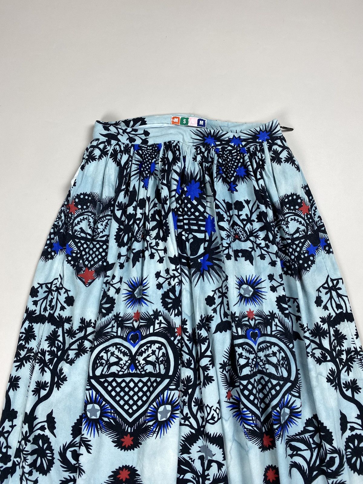 MSGM MSGM ladies overprinted viscose skirt size 40 / L Size 27" / US 4 / IT 40 - 7 Thumbnail