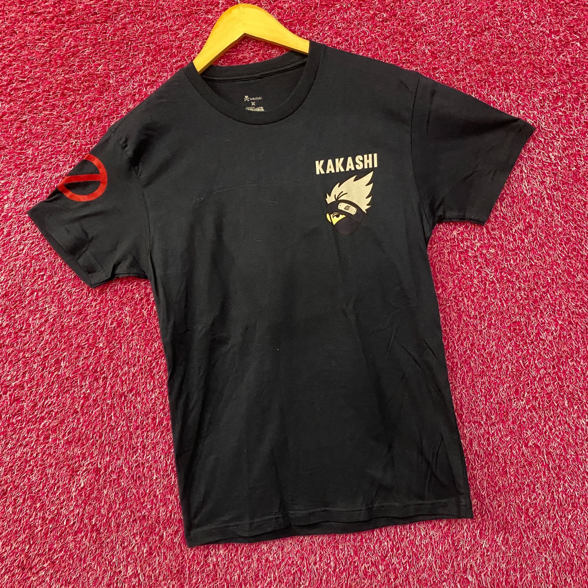 Anime Tokidoki x Naruto Shippuden Kakashi Icha Icha Book T-Shirt S Size US S / EU 44-46 / 1 - 3 Thumbnail