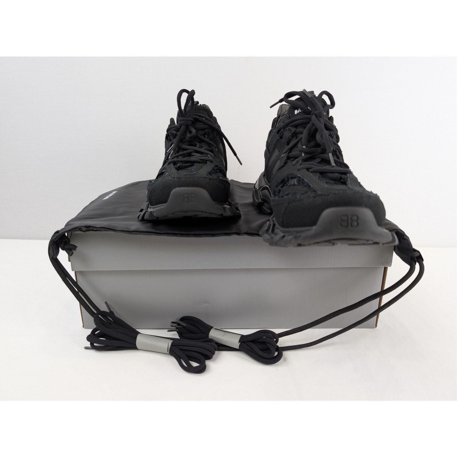 Balenciaga o1rshd1 Destroyed Canvas Track Sneakers in Black Size US 12 / EU 45 - 18 Thumbnail