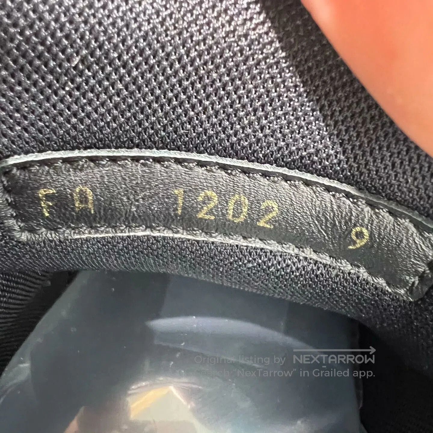 Louis Vuitton Louis Vuitton Trainer Black White Graffiti Sneakers. Size US 9 / EU 42 - 7 Thumbnail