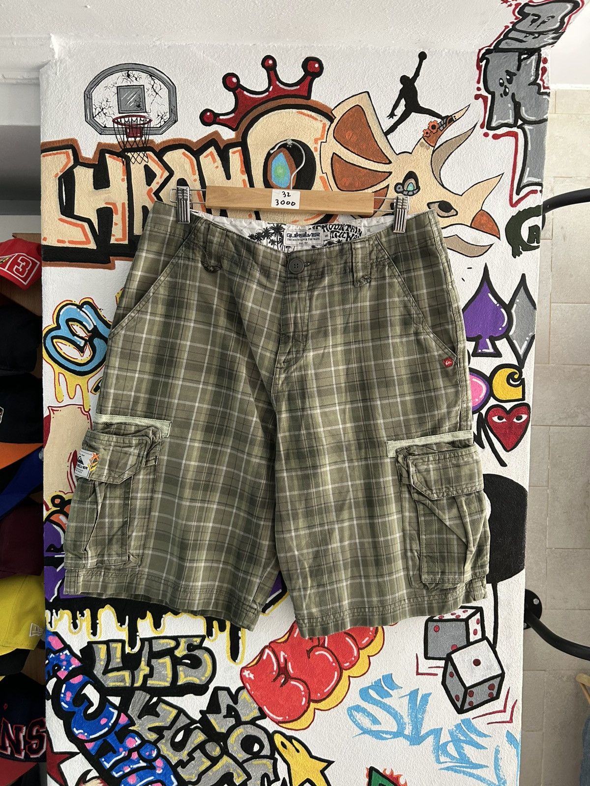 Quiksilver Quicksilver Striped Cargo Shorts Size US 32 / EU 48 - 1 Thumbnail