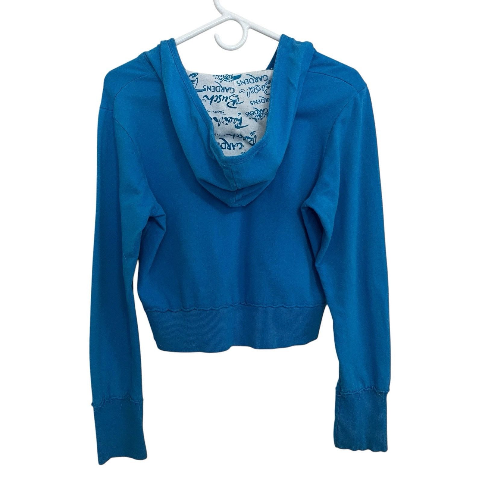 Vintage Busch Gardens | Blue Crop Raw Hem Y2K Spellout Hoodie Women Size L / US 10 / IT 46 - 4 Thumbnail