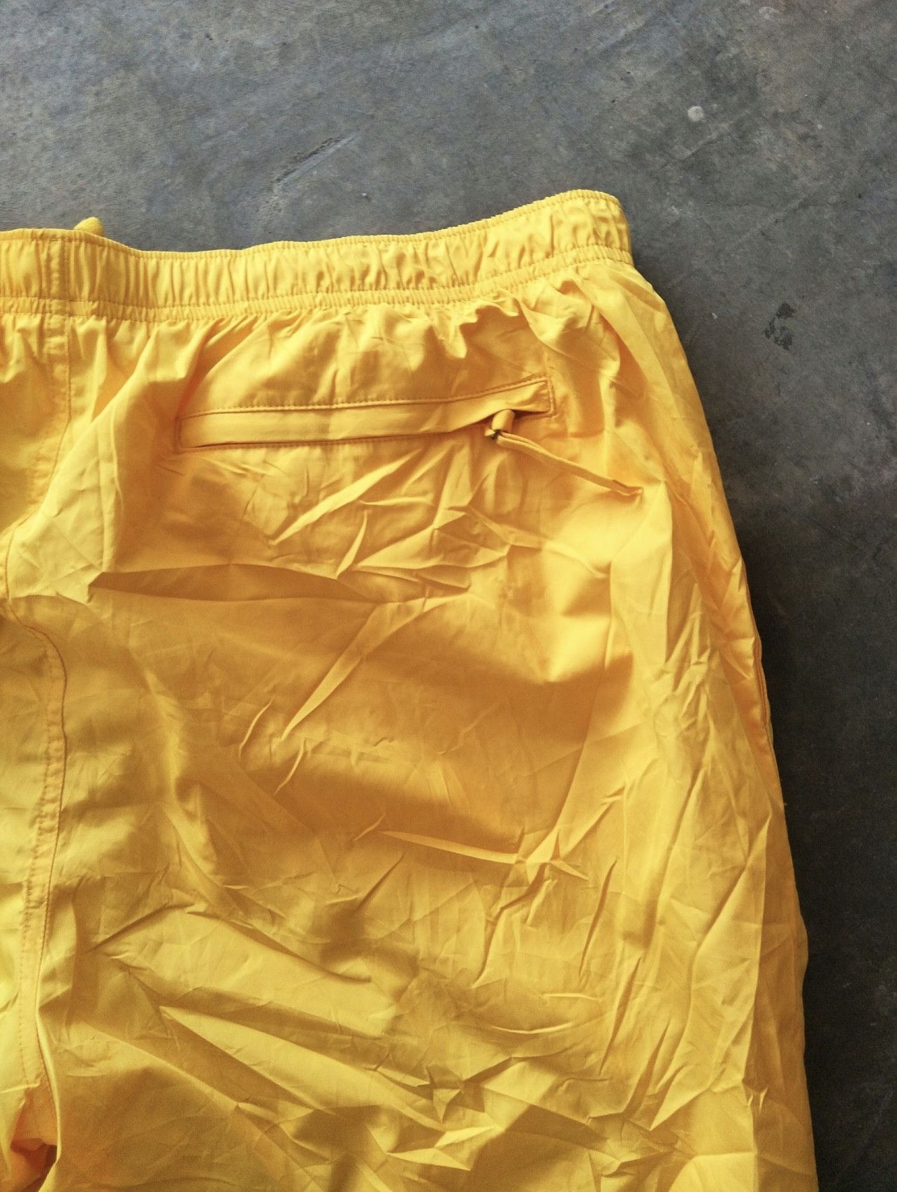 Polo Ralph Lauren Yellow Colour Polo Ralph Lauren Nylon Pant Size US 35 - 7 Thumbnail