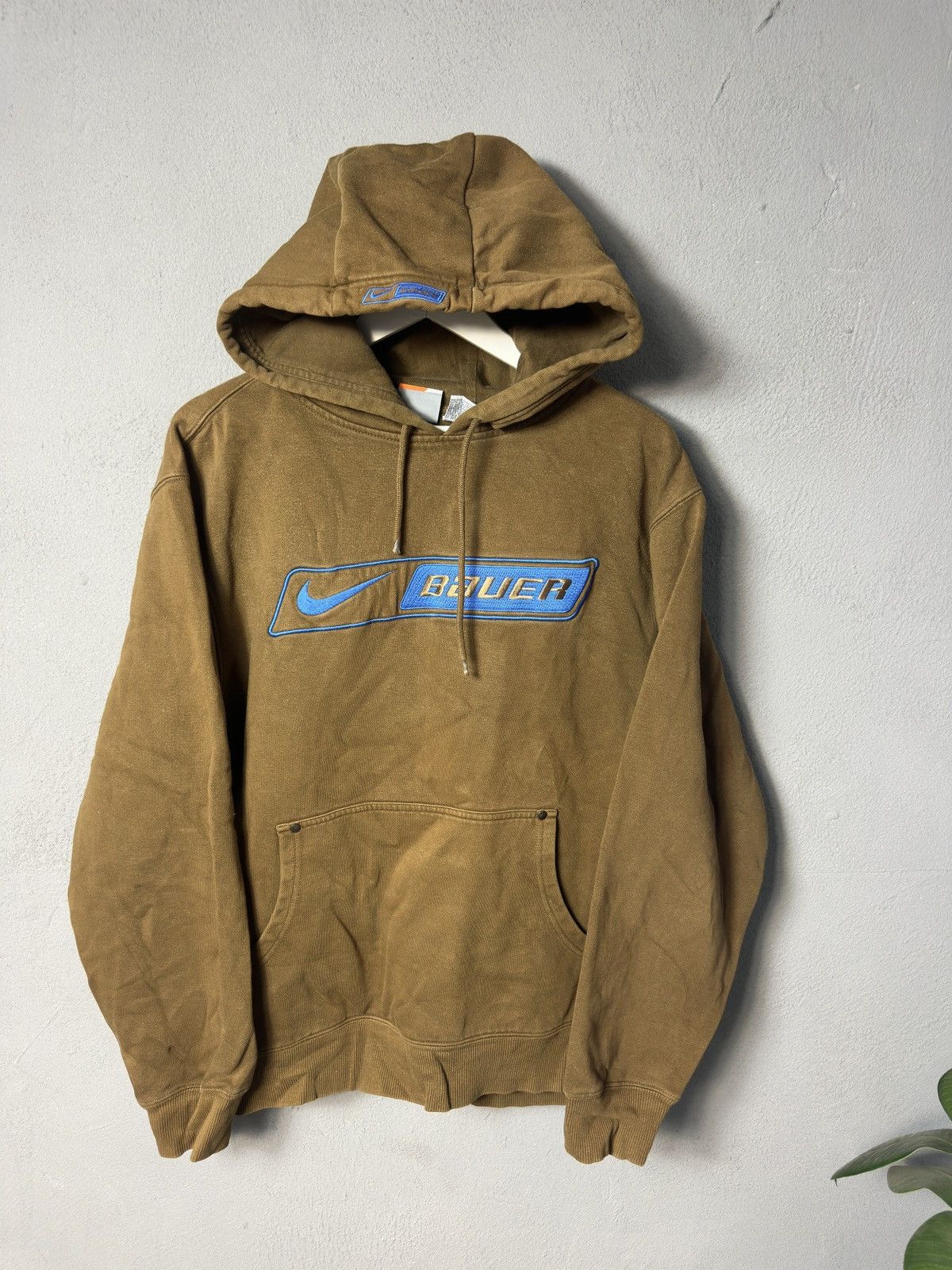 Nike Rare Nike Bauer Vintage Brown Boxy Hoodie Size US M / EU 48-50 / 2 - 1 Thumbnail