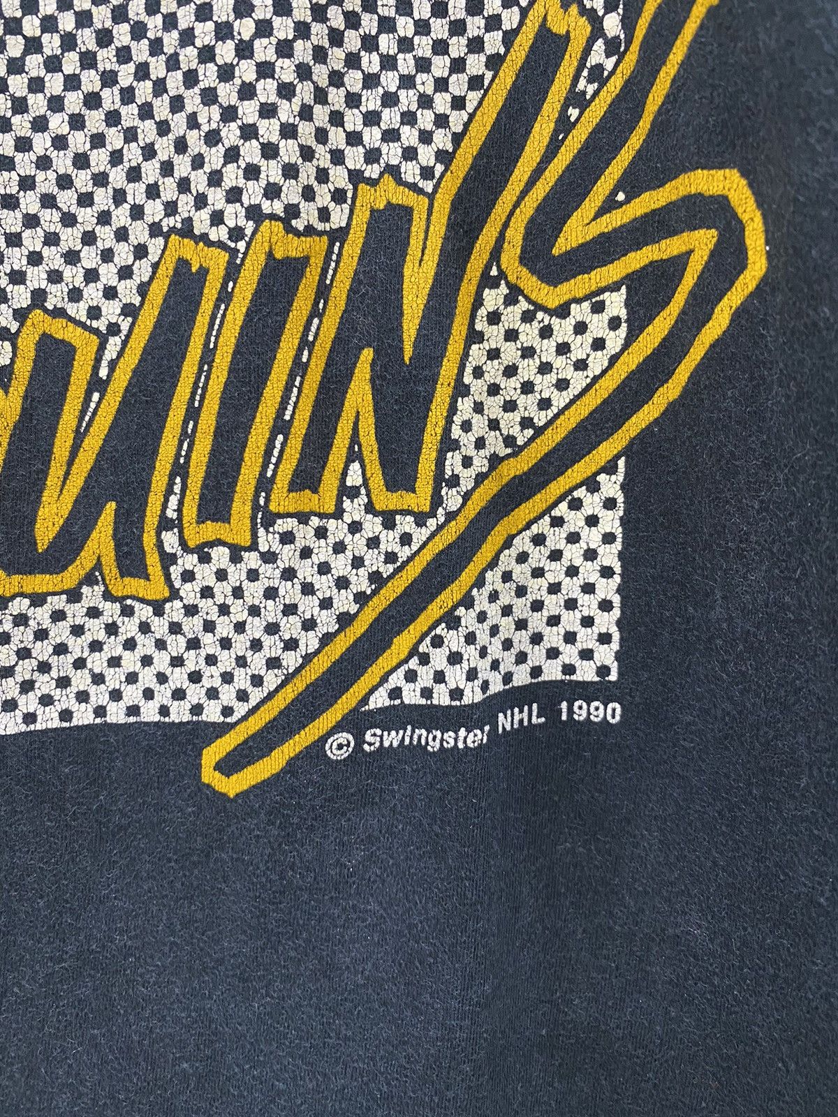 NHL Vintage 90s Boston Bruins NHL Tees Size L Size US L / EU 52-54 / 3 - 4 Thumbnail