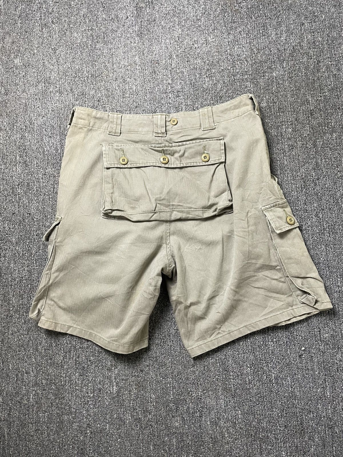 Japanese Brand Japanese Brand Army Cargo Shorts (180) Size US 33 - 9 Thumbnail