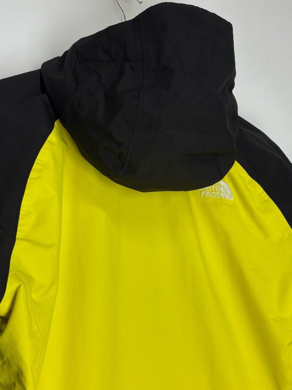 The North Face The North Face Stratos Men’s Outdoor Jacket Size US S / EU 44-46 / 1 - 15 Thumbnail
