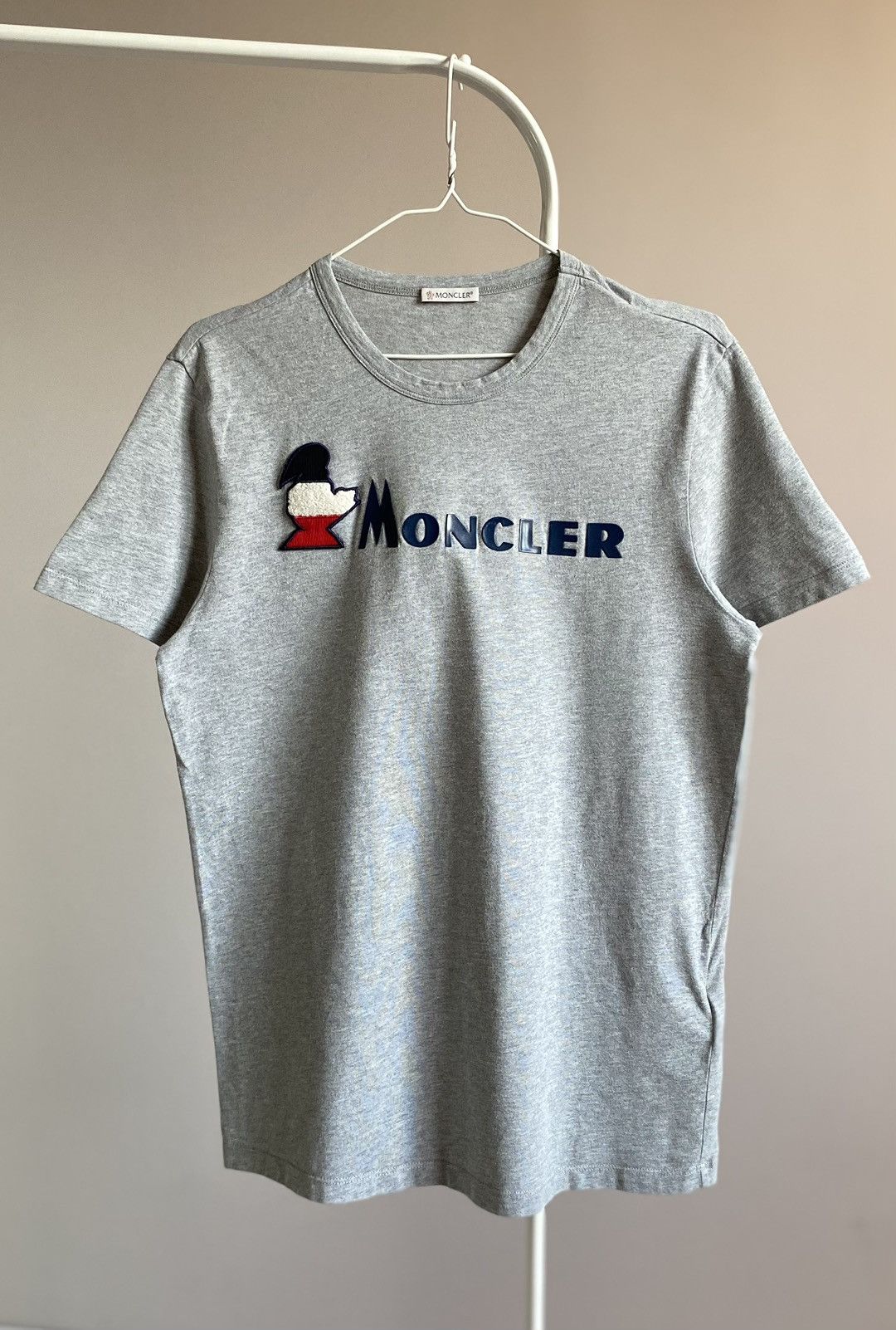 Moncler Maglia Corta Duck Graphic Logo Grey T-shirt