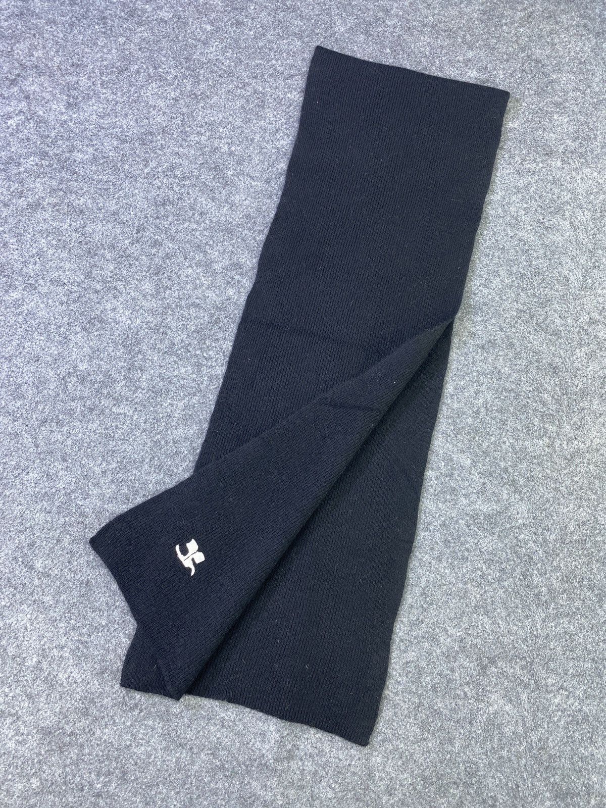Courreges Courreges Scarf/Muffler/Neckwear -T961 Size ONE SIZE - 4 Thumbnail