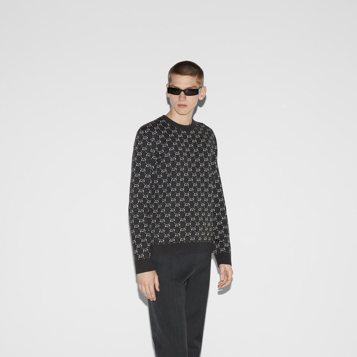 Gucci o1s1wg110925 Wool Jacquard Sweater With GG Shadow Size US XS / EU 42 / 0 - 3 Thumbnail