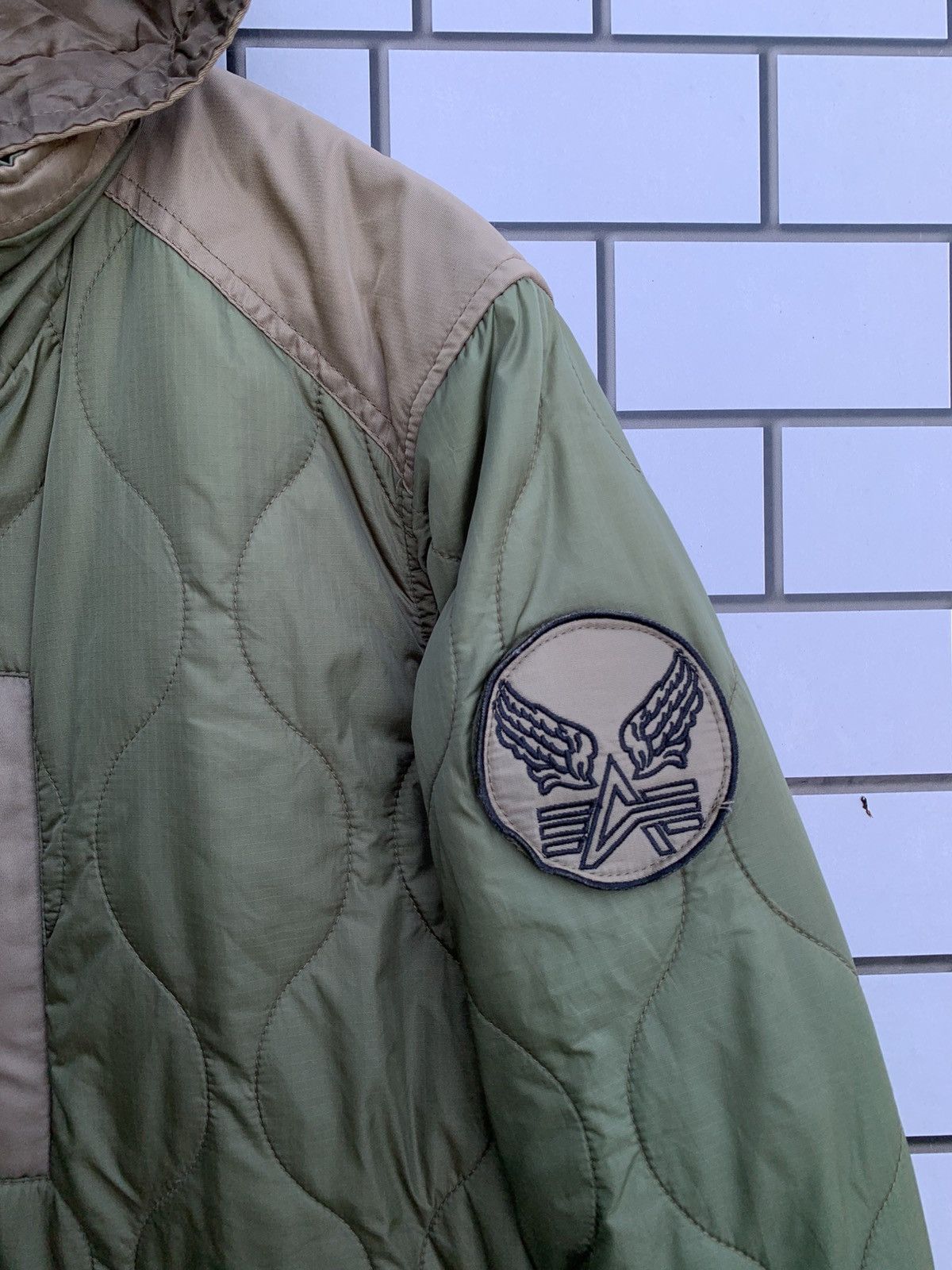 Vintage Alpha Industries Hoodie Puffer Jacket