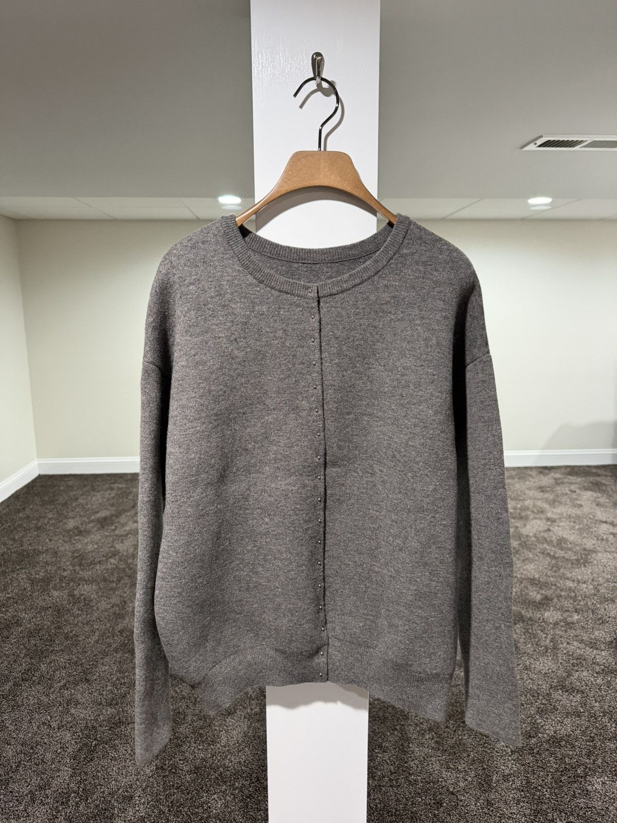 Loewe Loewe Grey Studded Open Back Knit Cardigan Sweater 2024 Size US S / EU 44-46 / 1 - 22 Thumbnail